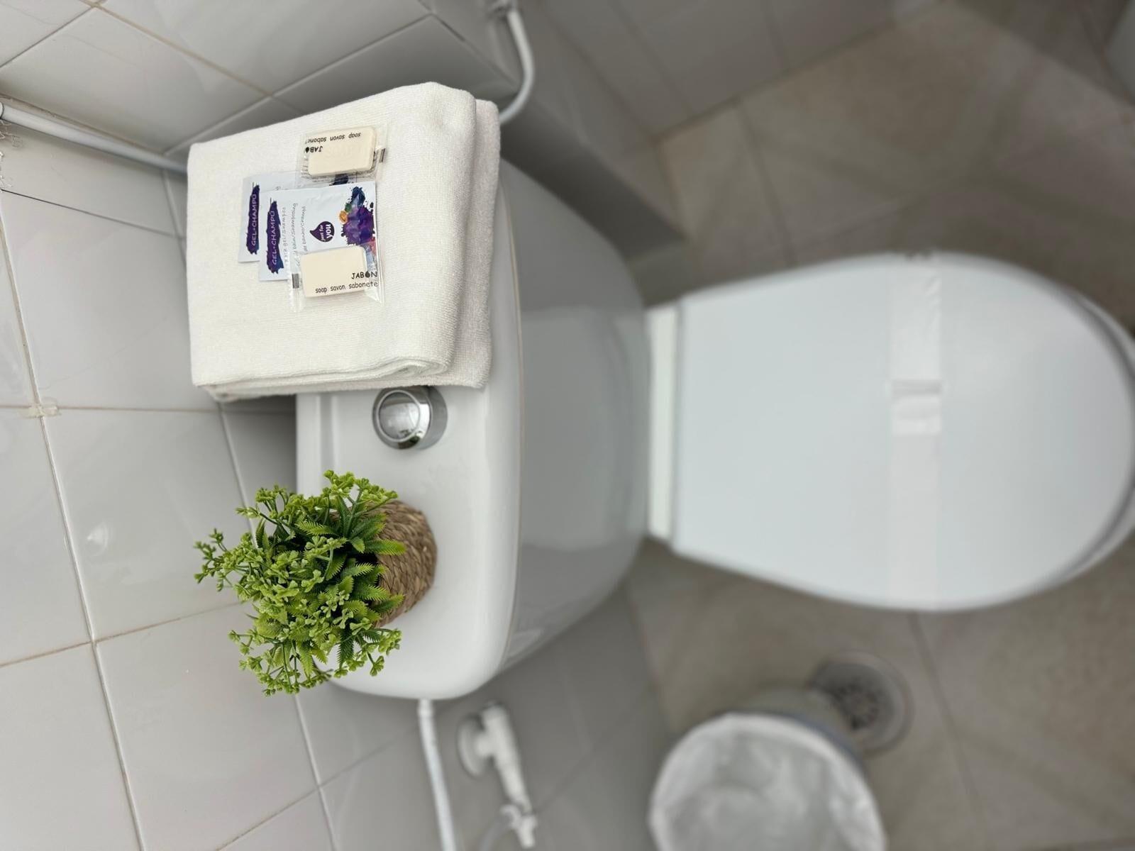 Equipamiento de Habitación Hostal Real