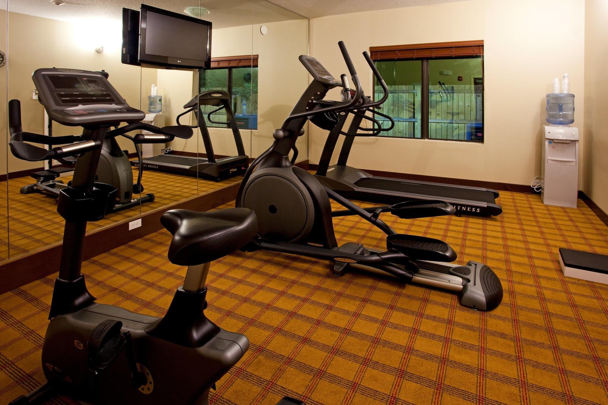 Gimnasio Holiday Inn Express & Suites Jacksonville - Atlantic Beach by IHG