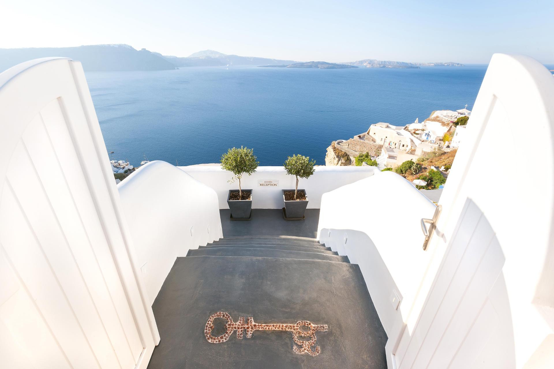 Varios Secret Legend Suites