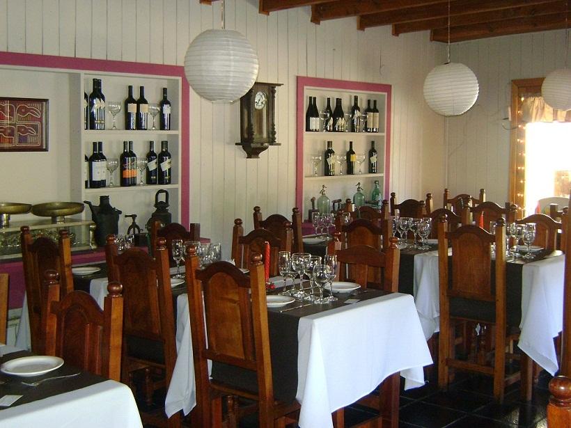 Restaurant Village Condo
