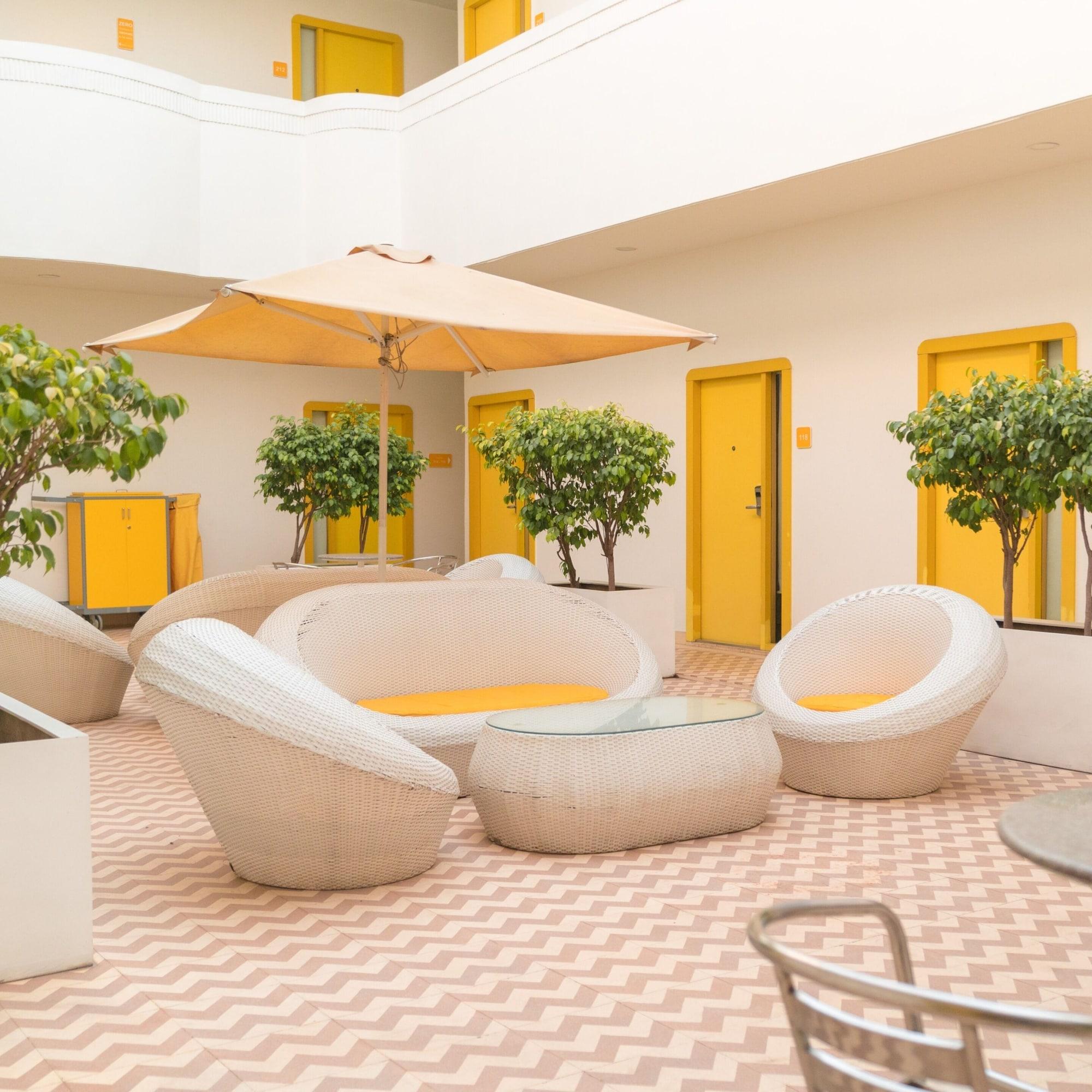 Vista Lobby Bloomrooms @ New Delhi Railway Station