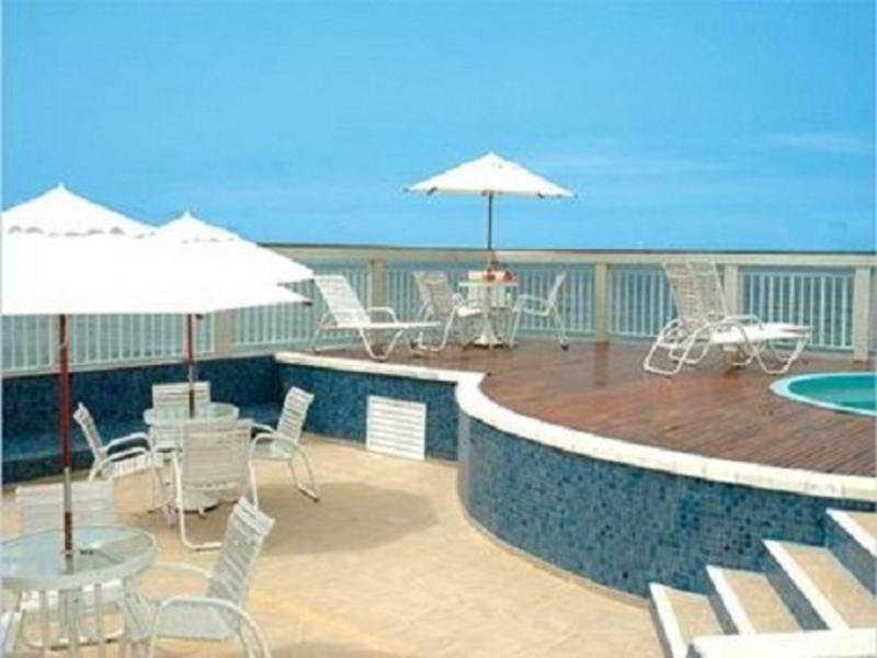 Vista Exterior OYO Hotel Praia de Ondina - Salvador