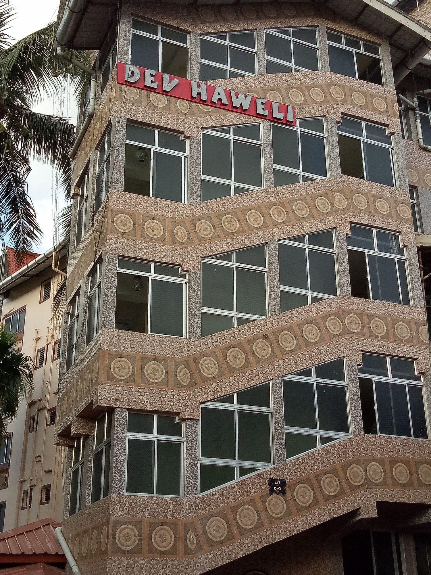 Vista Exterior Hotel Dev Haweli