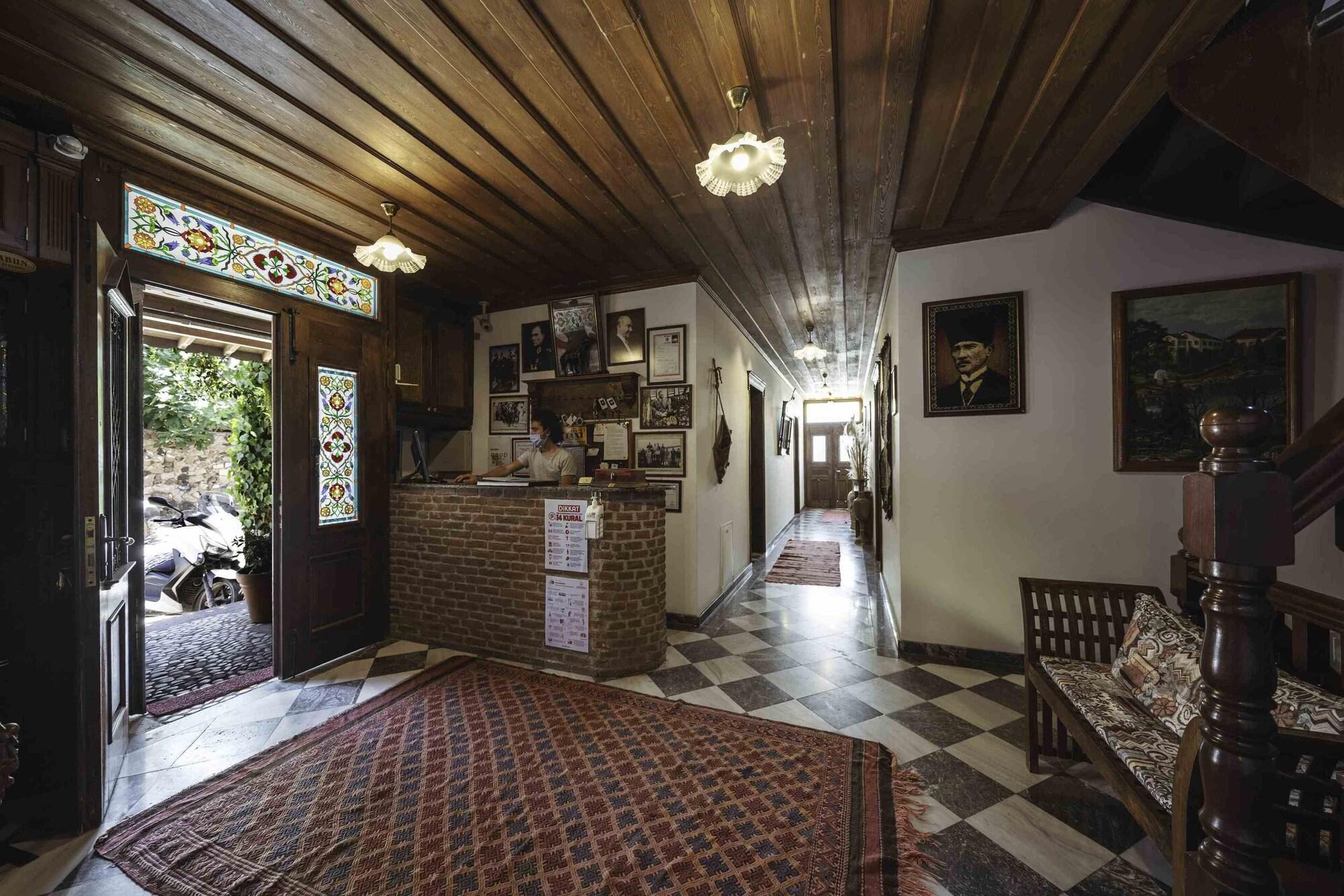 Vista Lobby Tas Konak Hotel