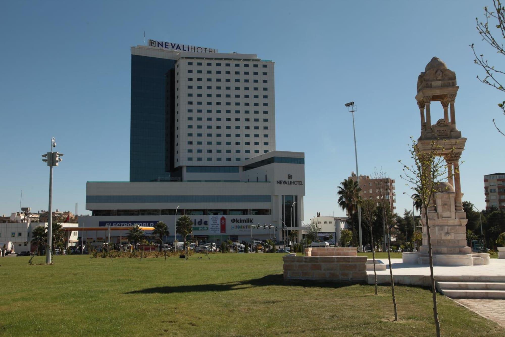 Vista Exterior Nevali Hotel