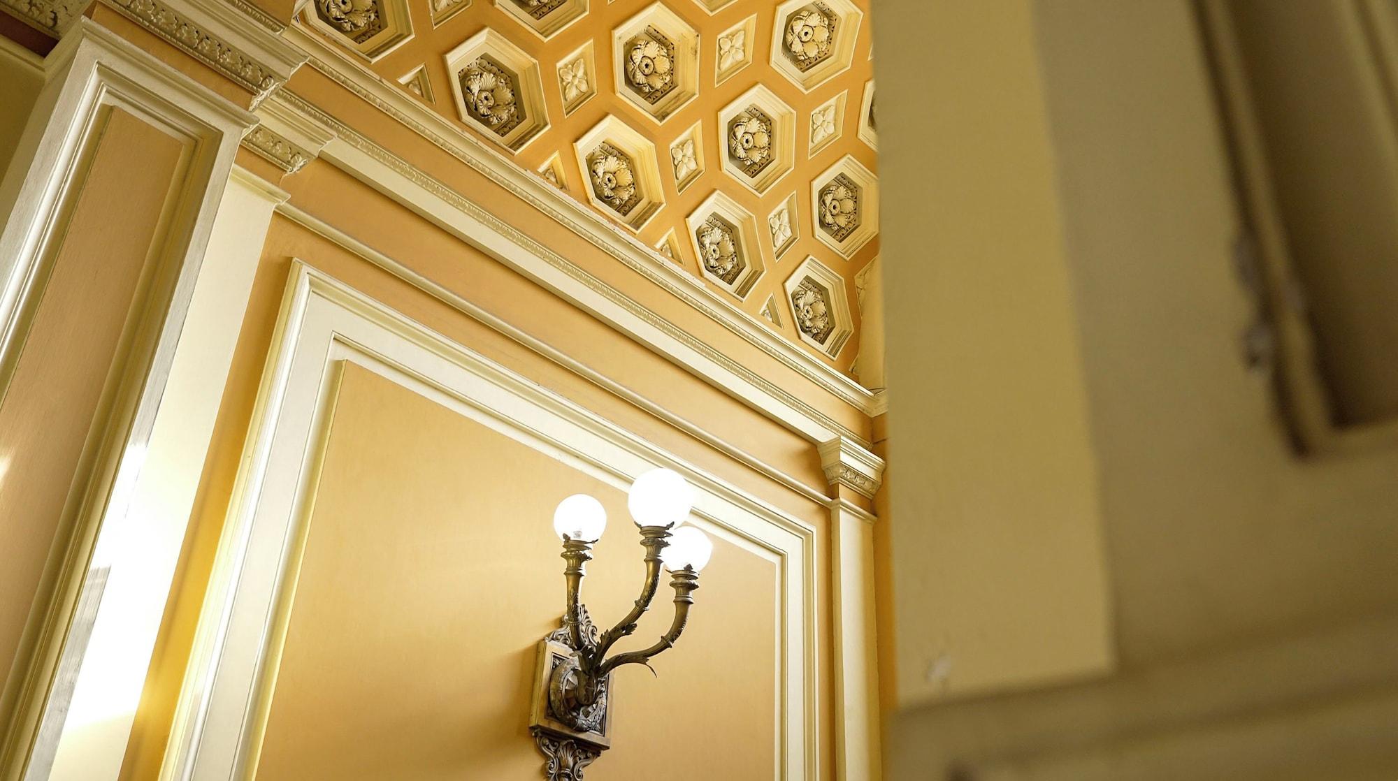 Vista Exterior Navona Queen Rooftop