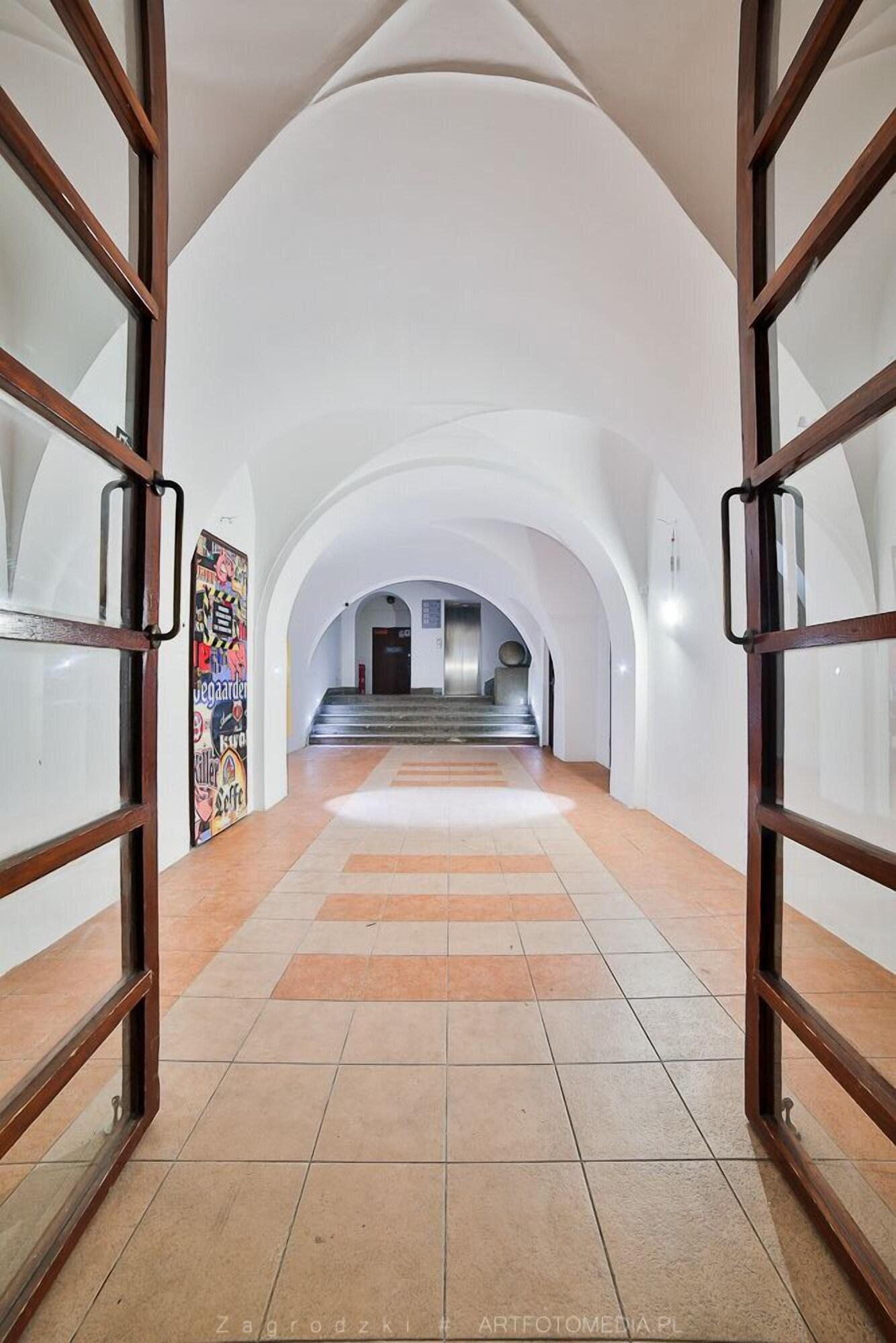 Vista Lobby Saint Thomas Corner