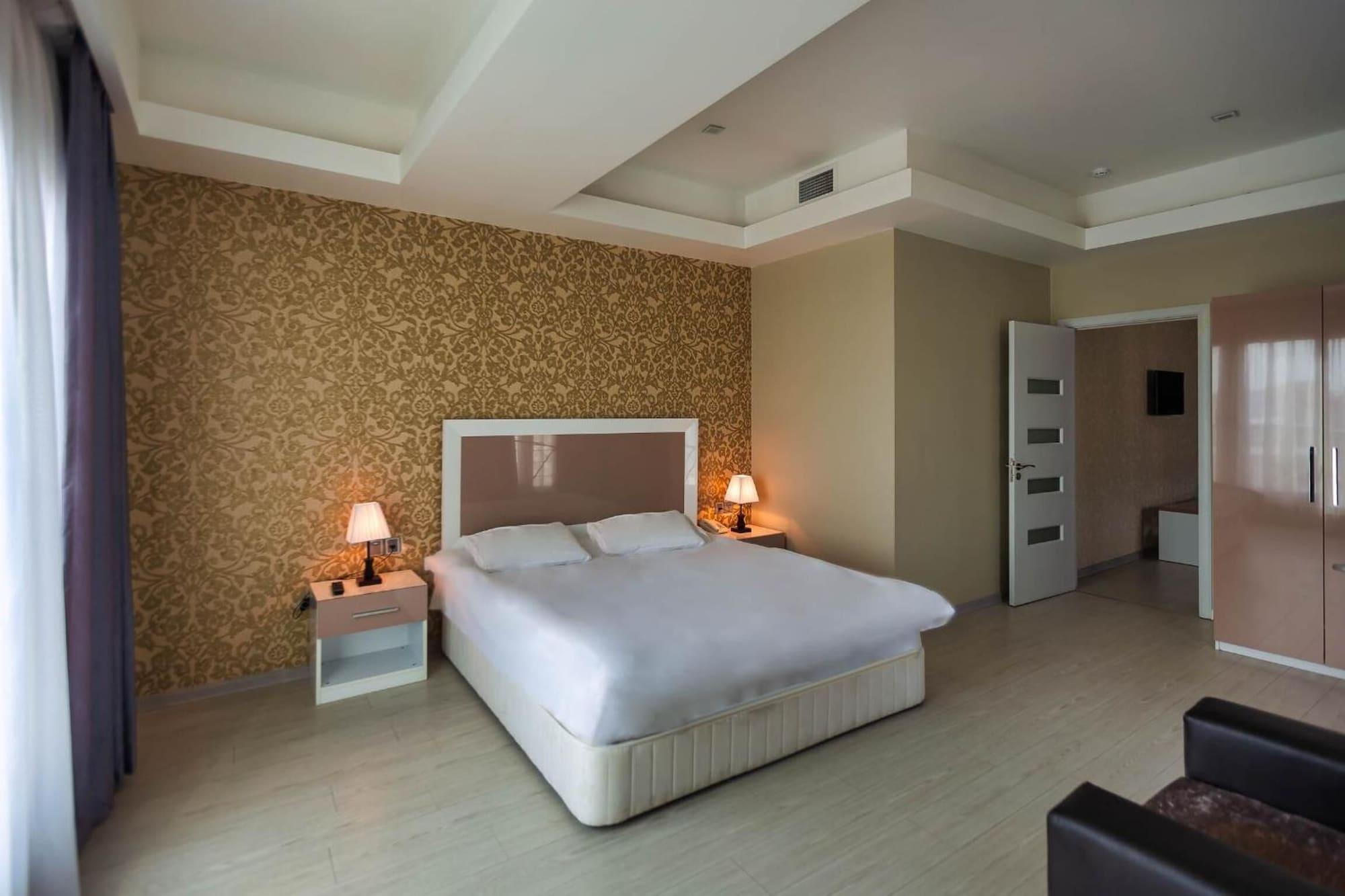 Habitación Diplomat Suites