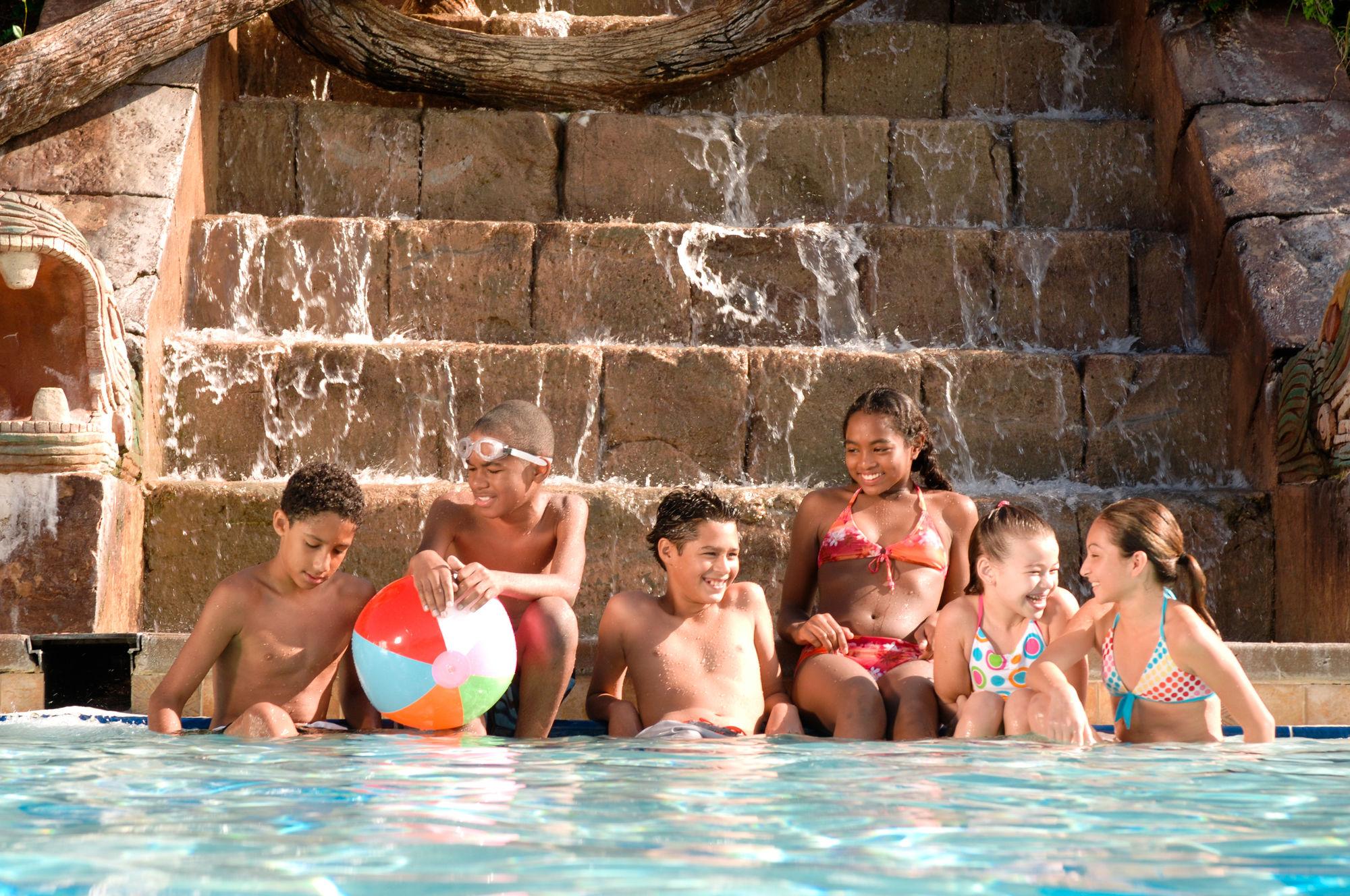 Vista Piscina Disney's Coronado Springs Resort