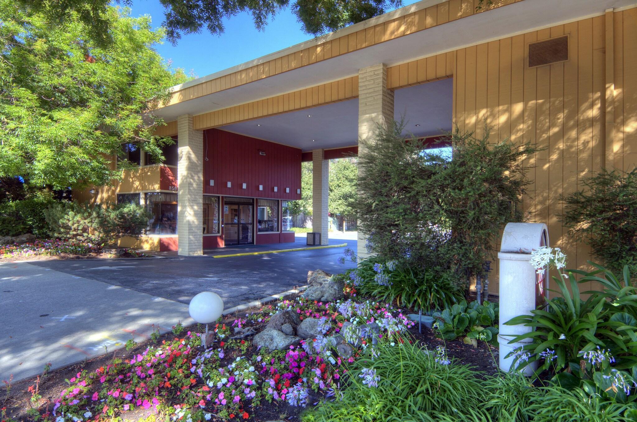 Vista Exterior County Inn