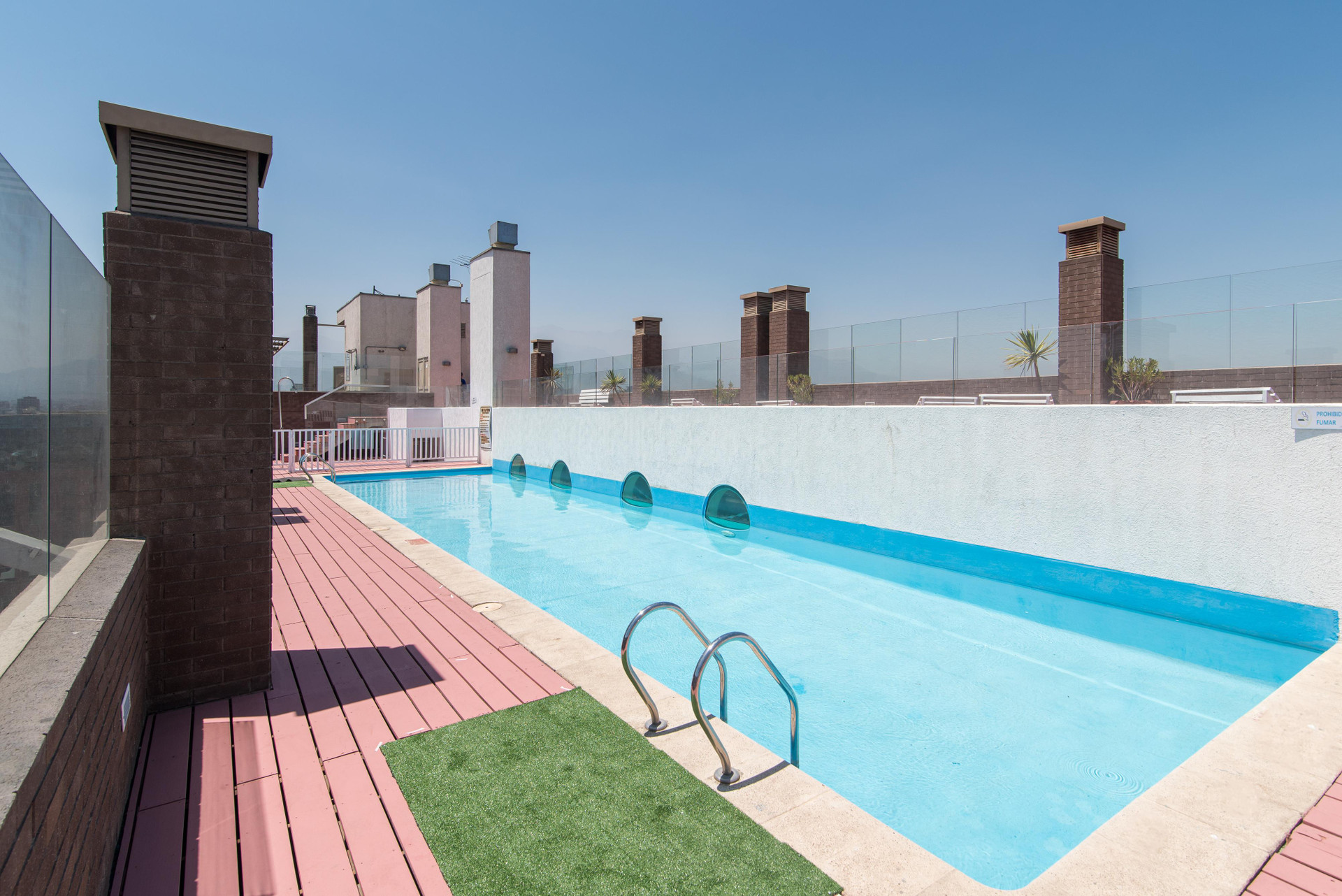 Vista da piscina VR Suite