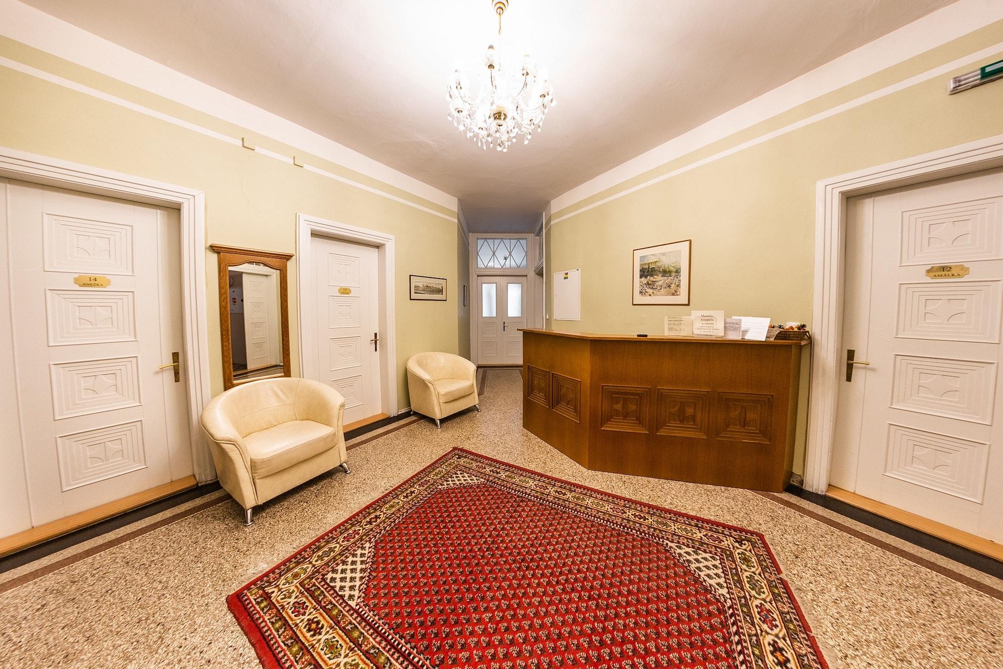 Vista Lobby Pension Villa A.Malka