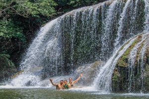 Passeio - Estância Mimosa Trilha e Cachoeiras