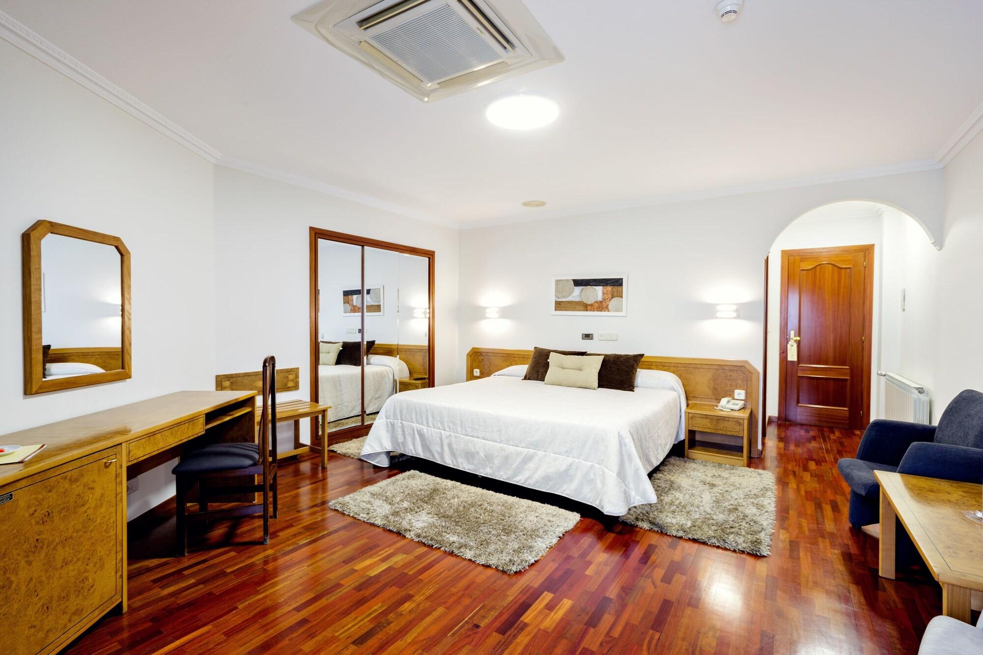 Varios Hotel As Camelias