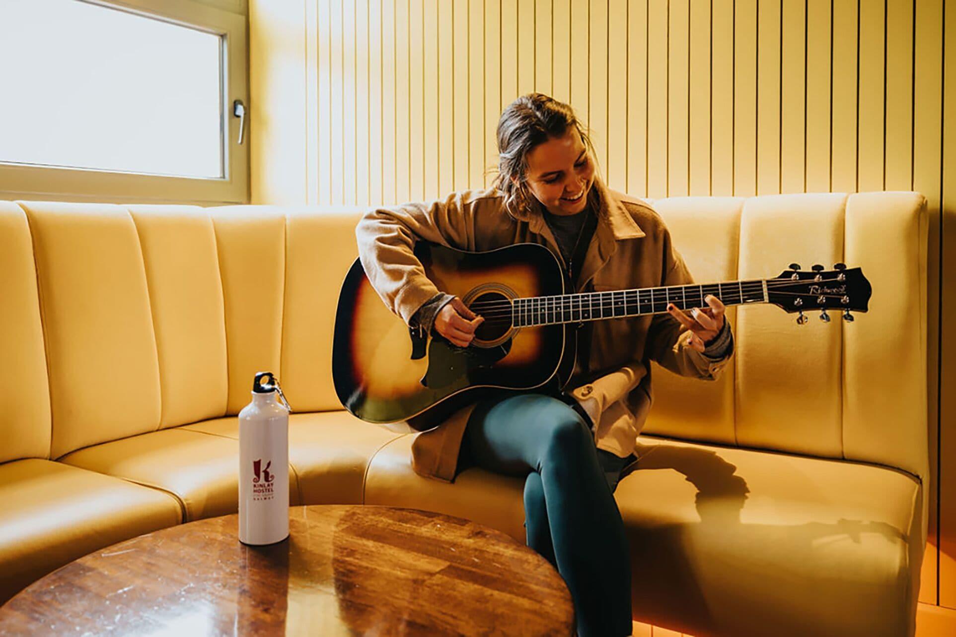 Vista Lobby Kinlay Hostel Galway