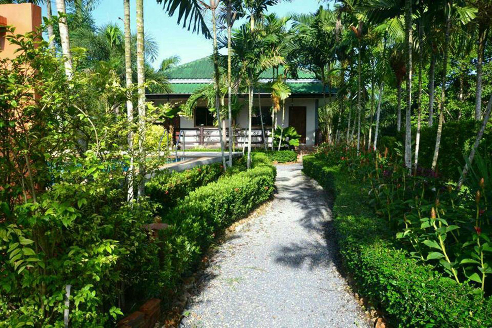 Comodidades del Alojamiento Ruenchan Resort at Saithai