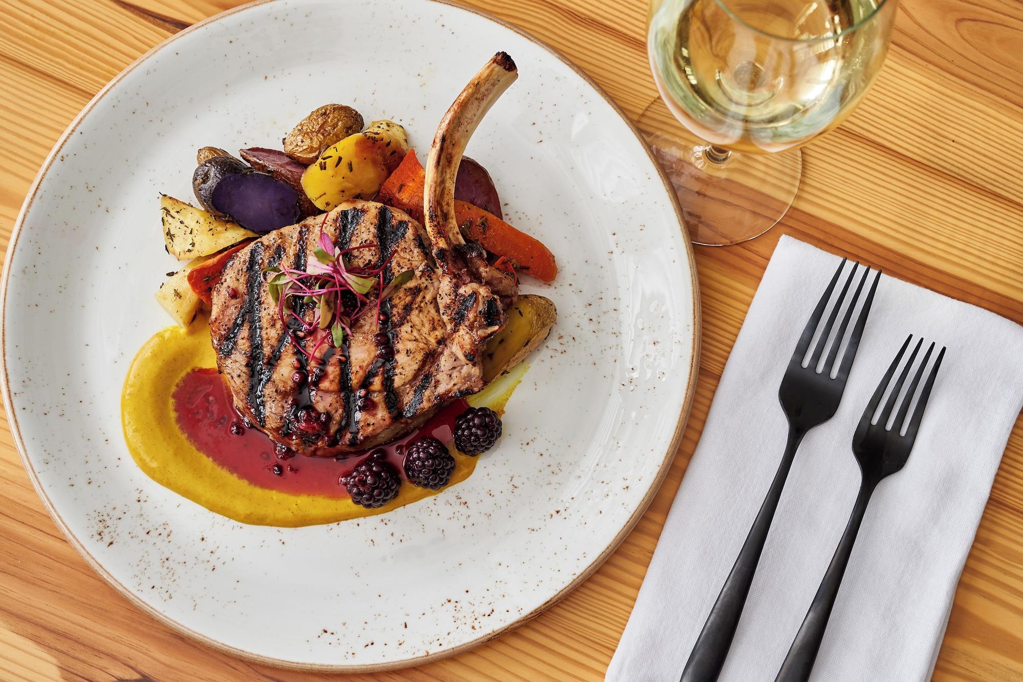 Restaurant Inn at Carnall Hall