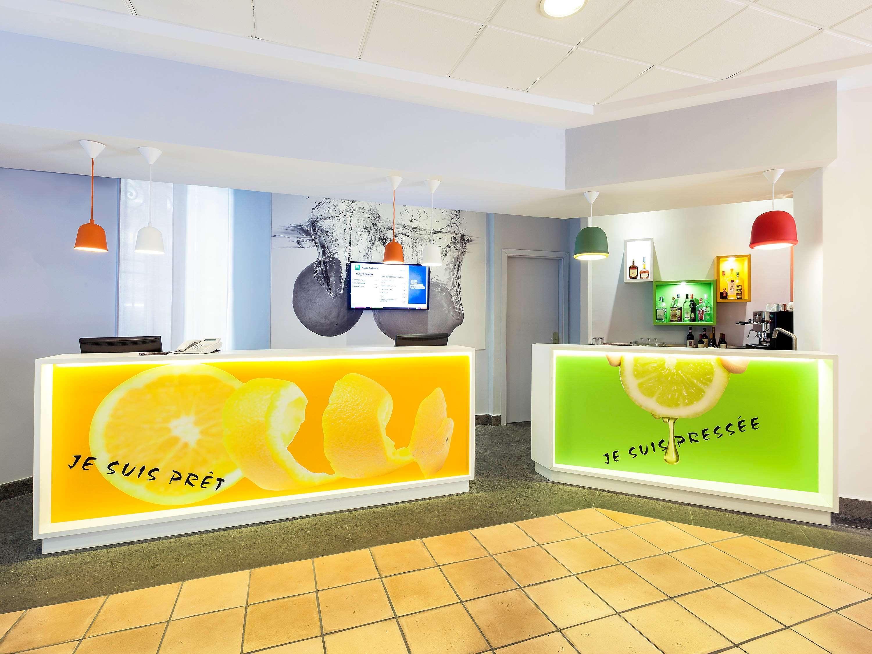 Bar/Salón ibis Styles Napoli Garibaldi