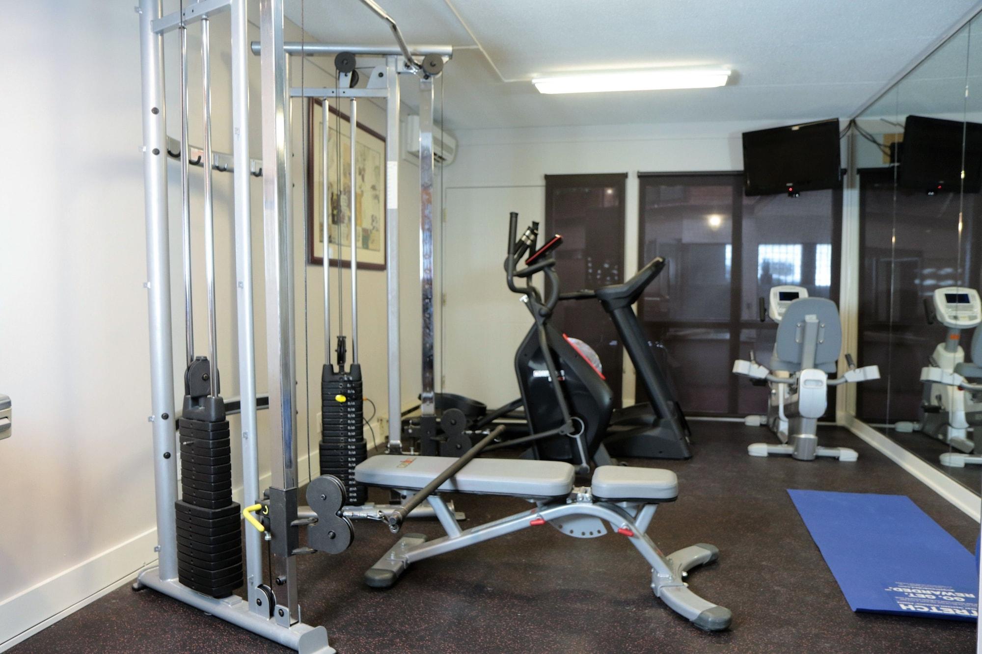 Gimnasio Best Western Laval-Montreal