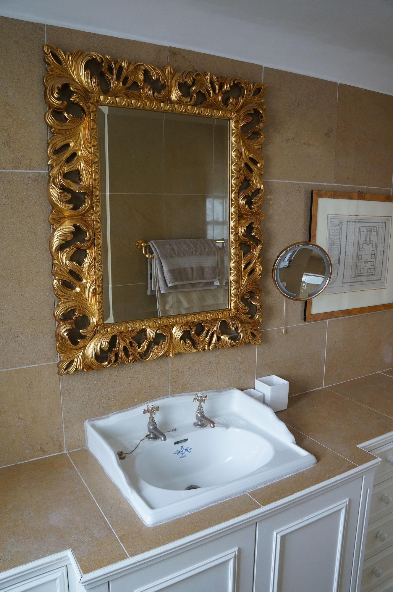 Equipamiento de Habitación Cedar House Boutique B&B