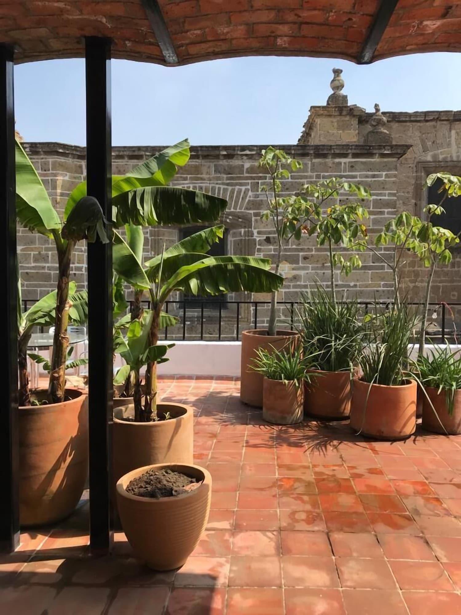 Vista Exterior Meson San Felipe