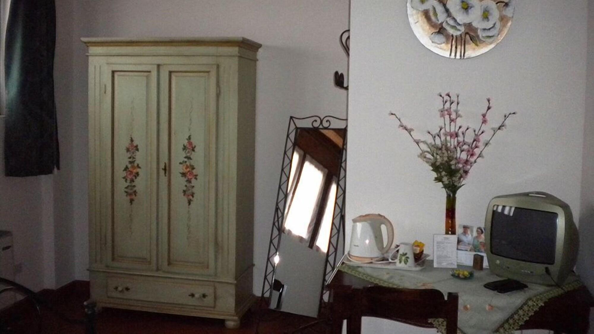 Set de Habitación Agriturismo L' Ulivo