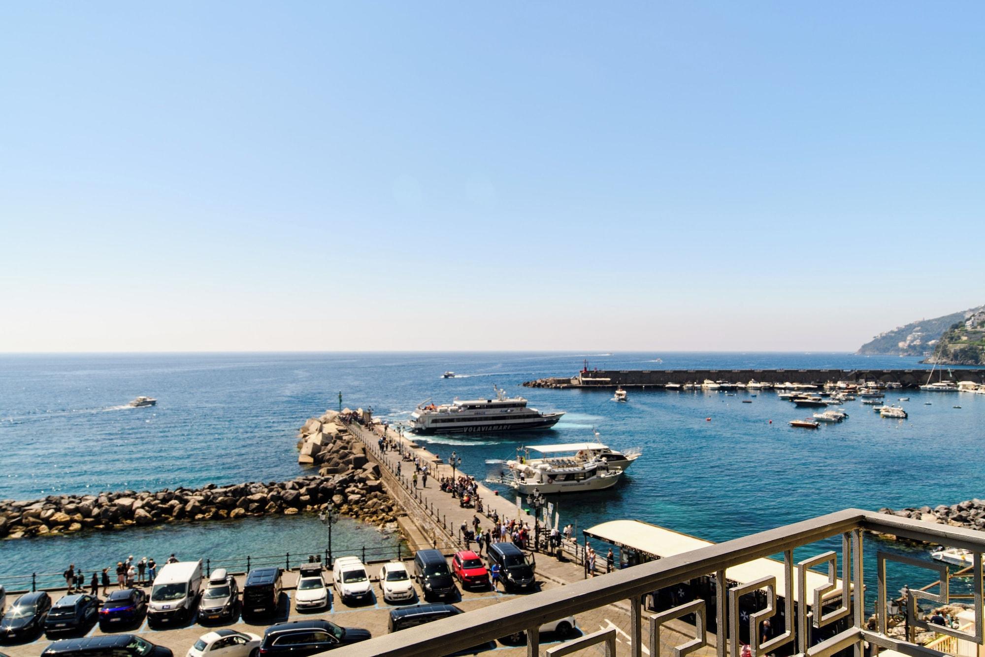 Varios AMALFI GALLERY