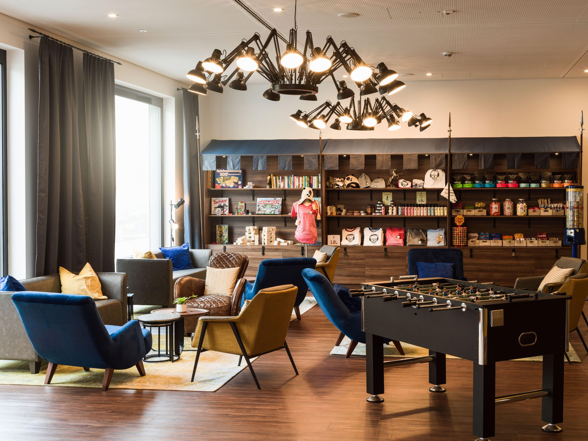 Vista Exterior Holiday Inn - The Niu, Saddle Fürth