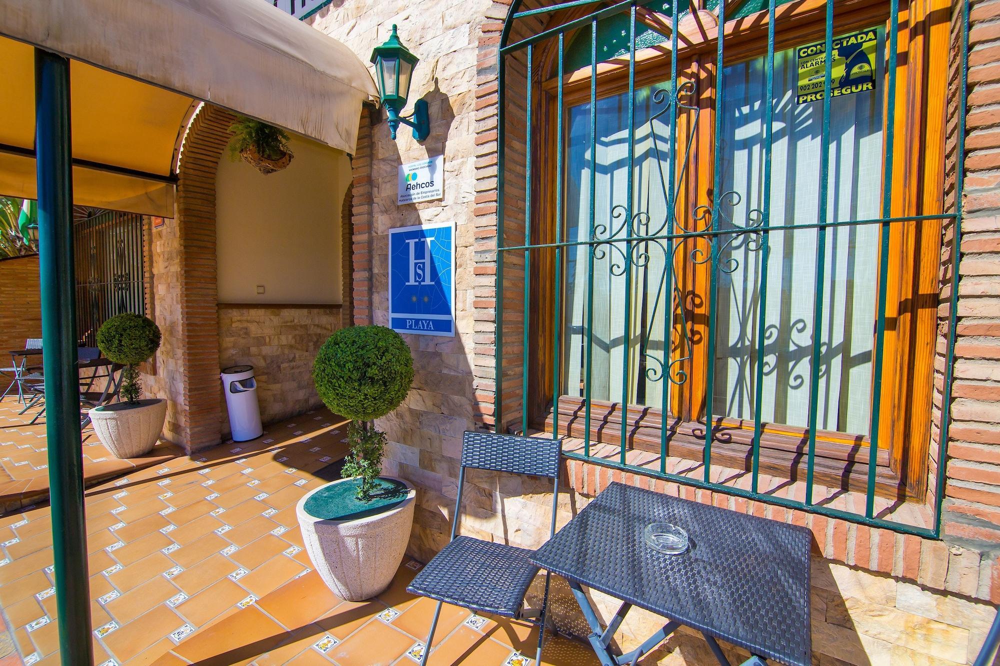 Varios Hostal Los Corchos
