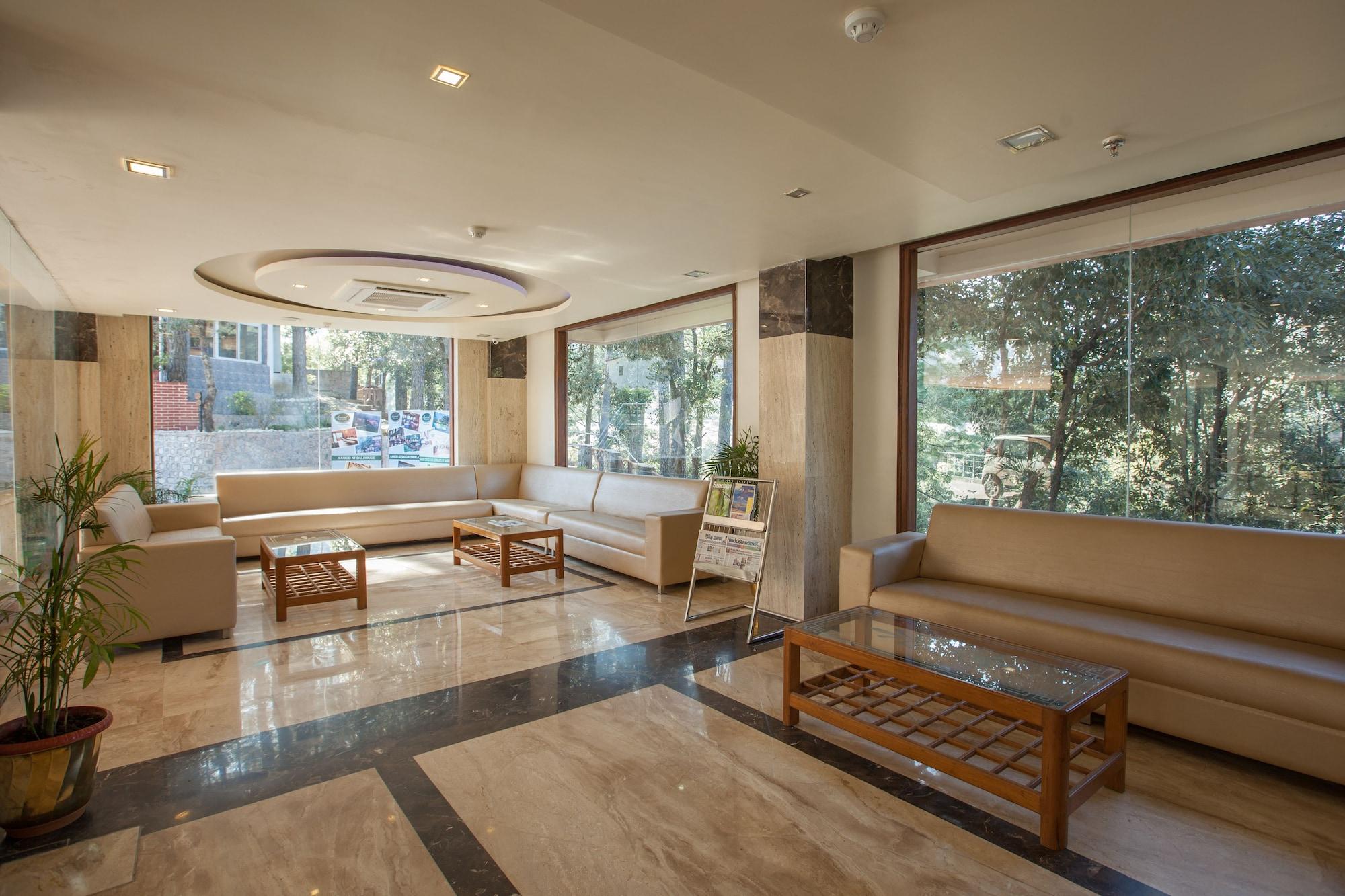 Vista Lobby Sea Hawk Hill Resort - A Luxury Boutique Resort