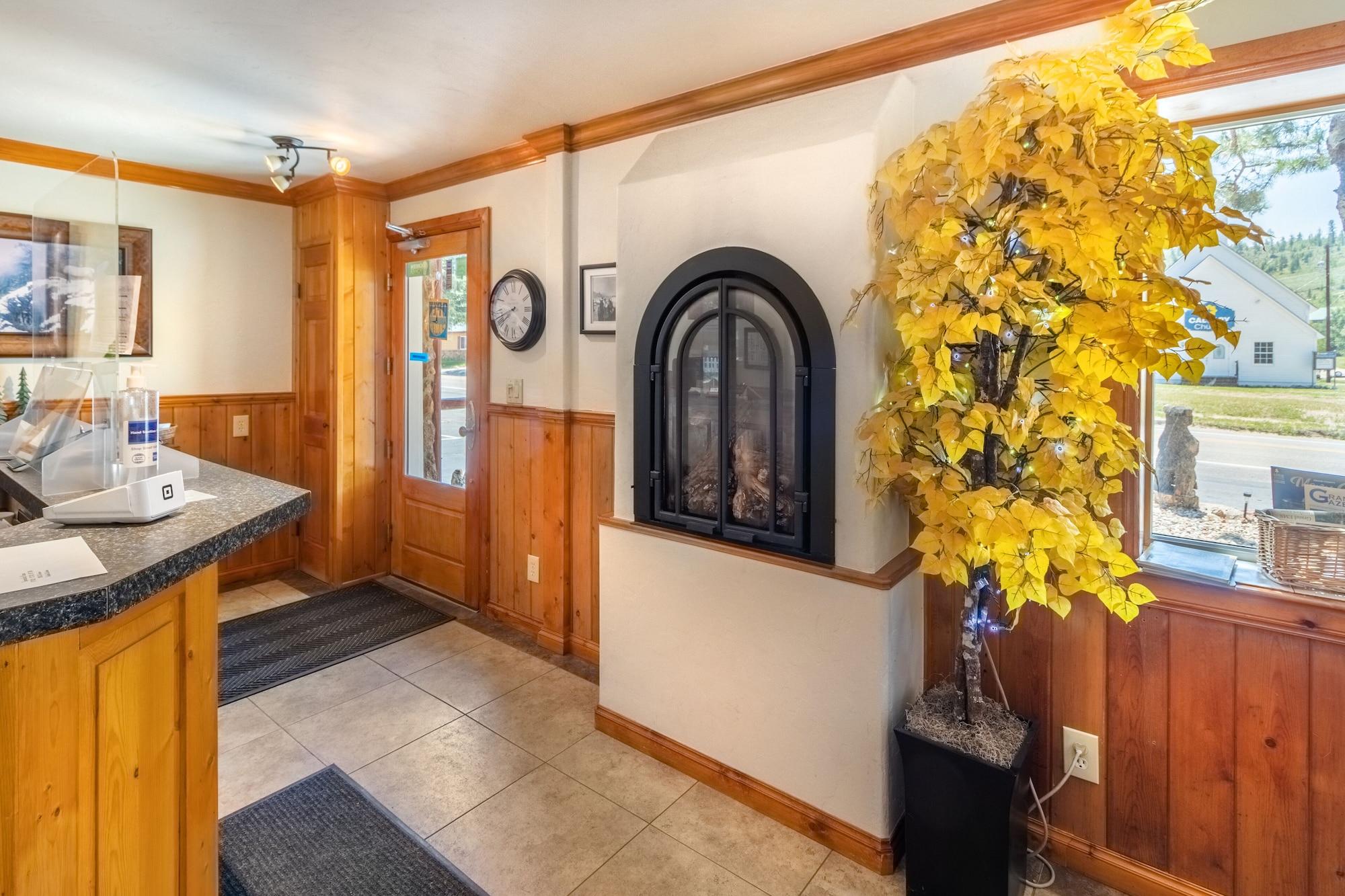 Vista Lobby Canyon Motel