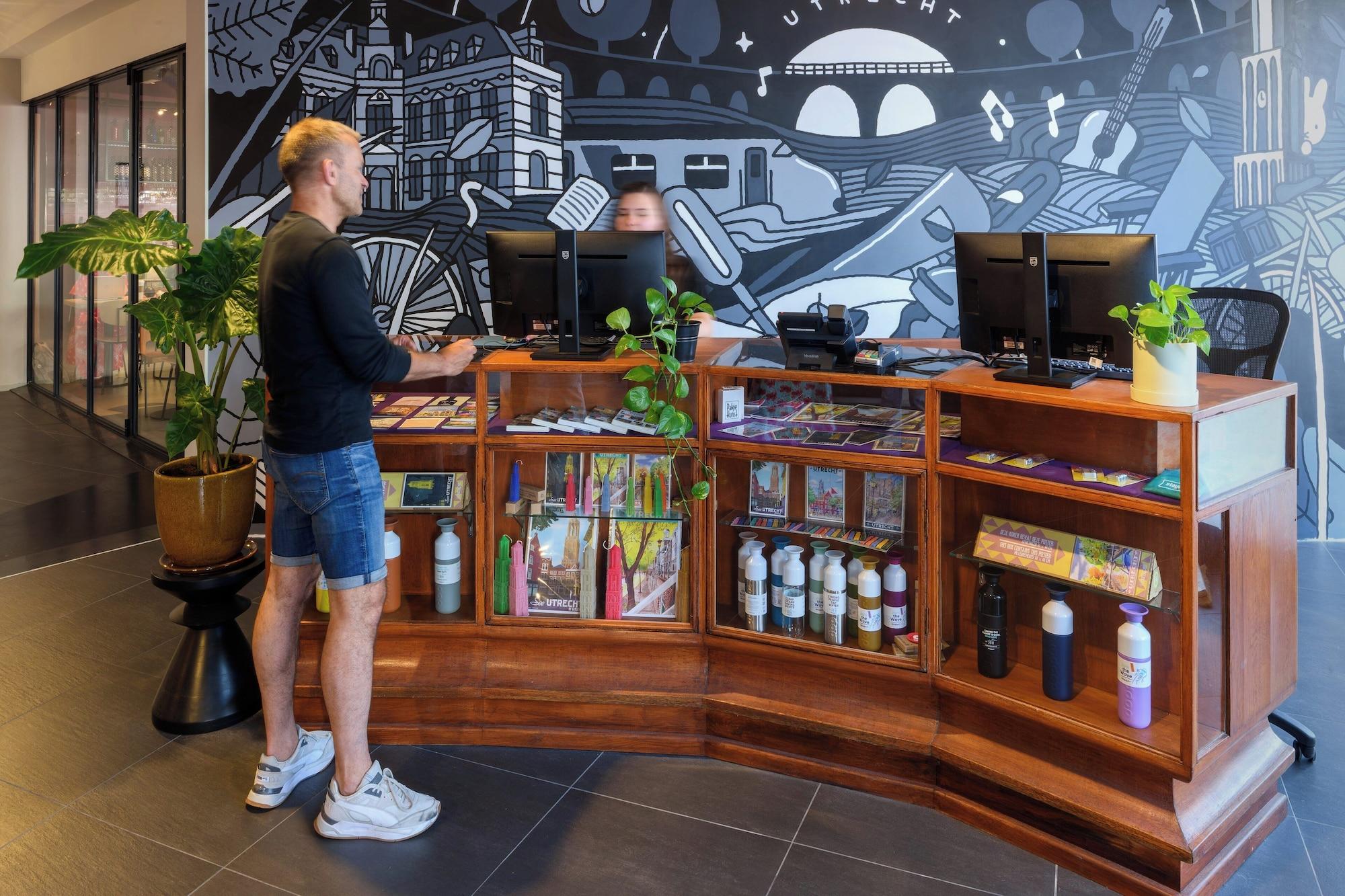 Vista Lobby Stayokay Utrecht Centrum - Hostel