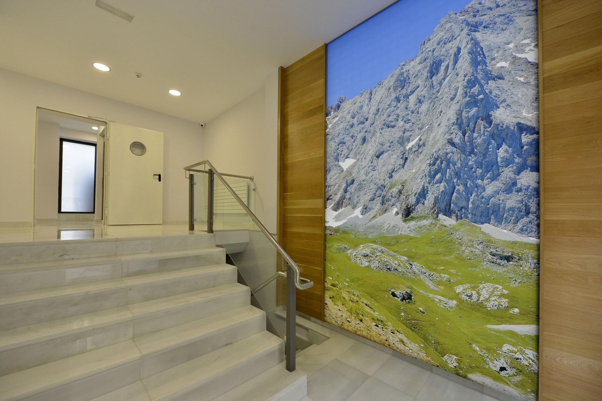 Vista Lobby Hotel Picos de Europa