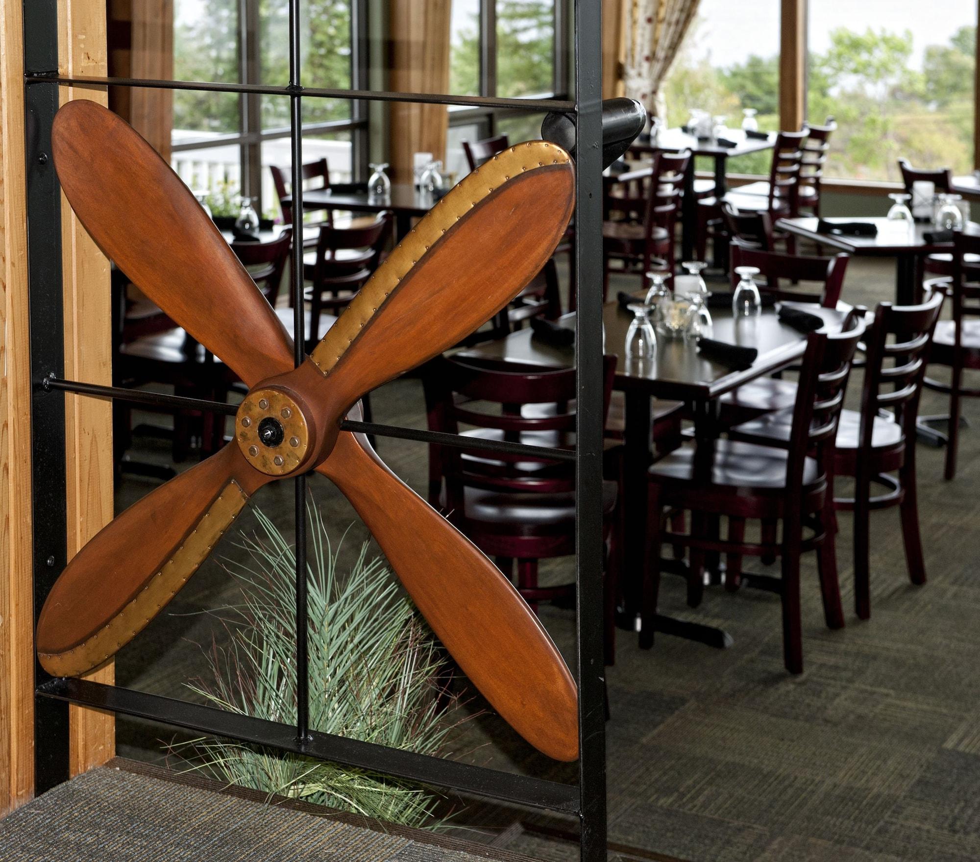 Restaurant Silver Dart Lodge