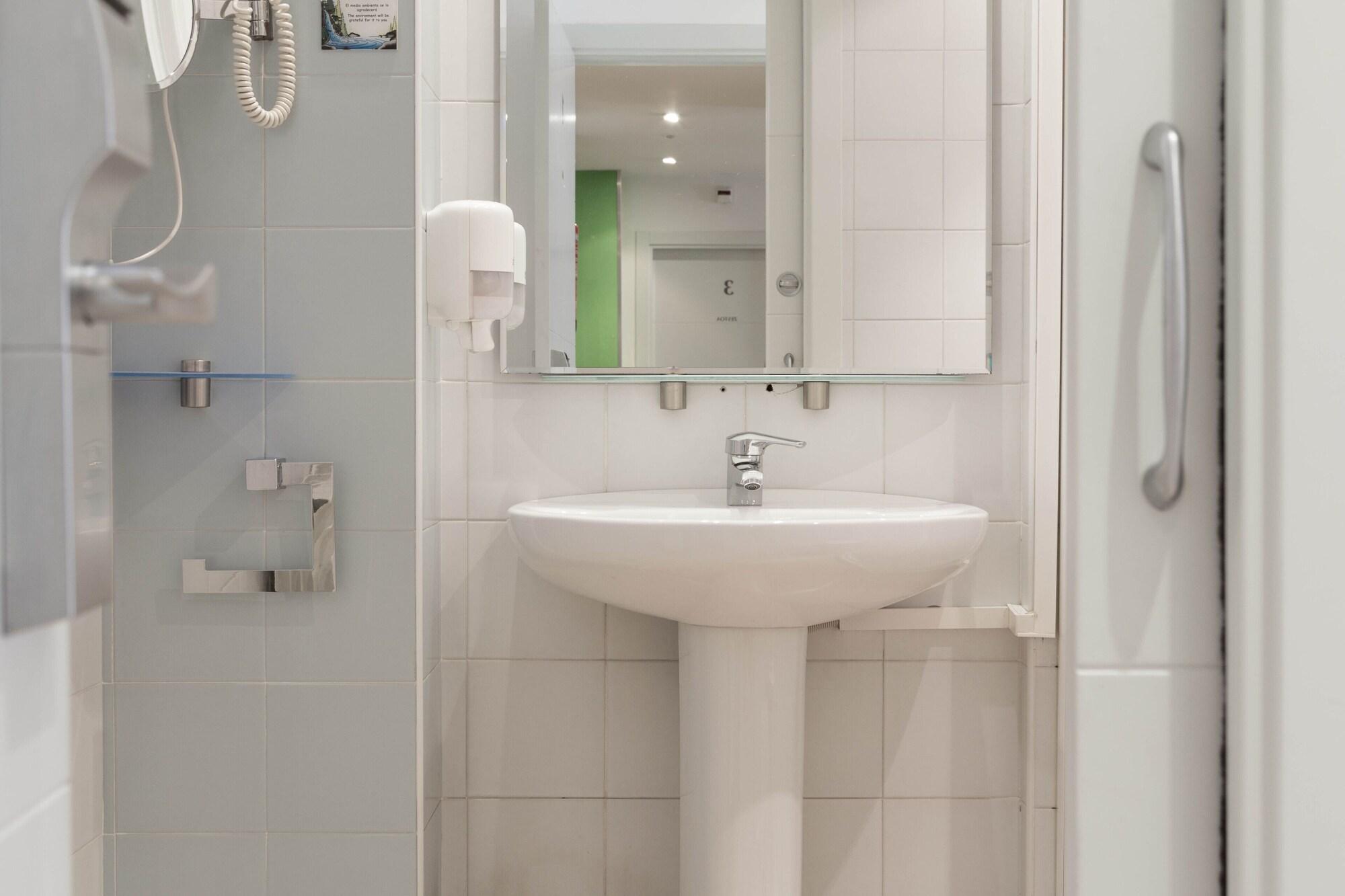 Equipamiento de Habitación Hotel Ekia Pentsioa