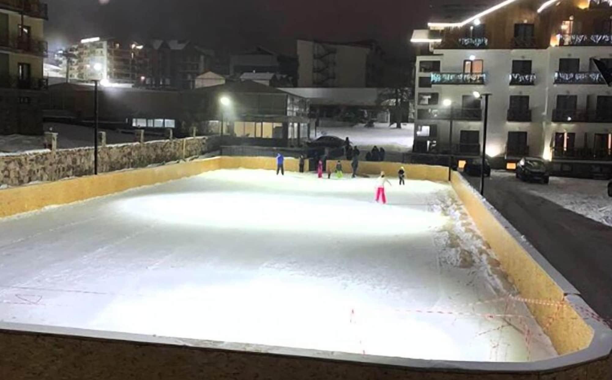 Instalaciones Recreativas Gudauri Ski Resort - Four Seasons