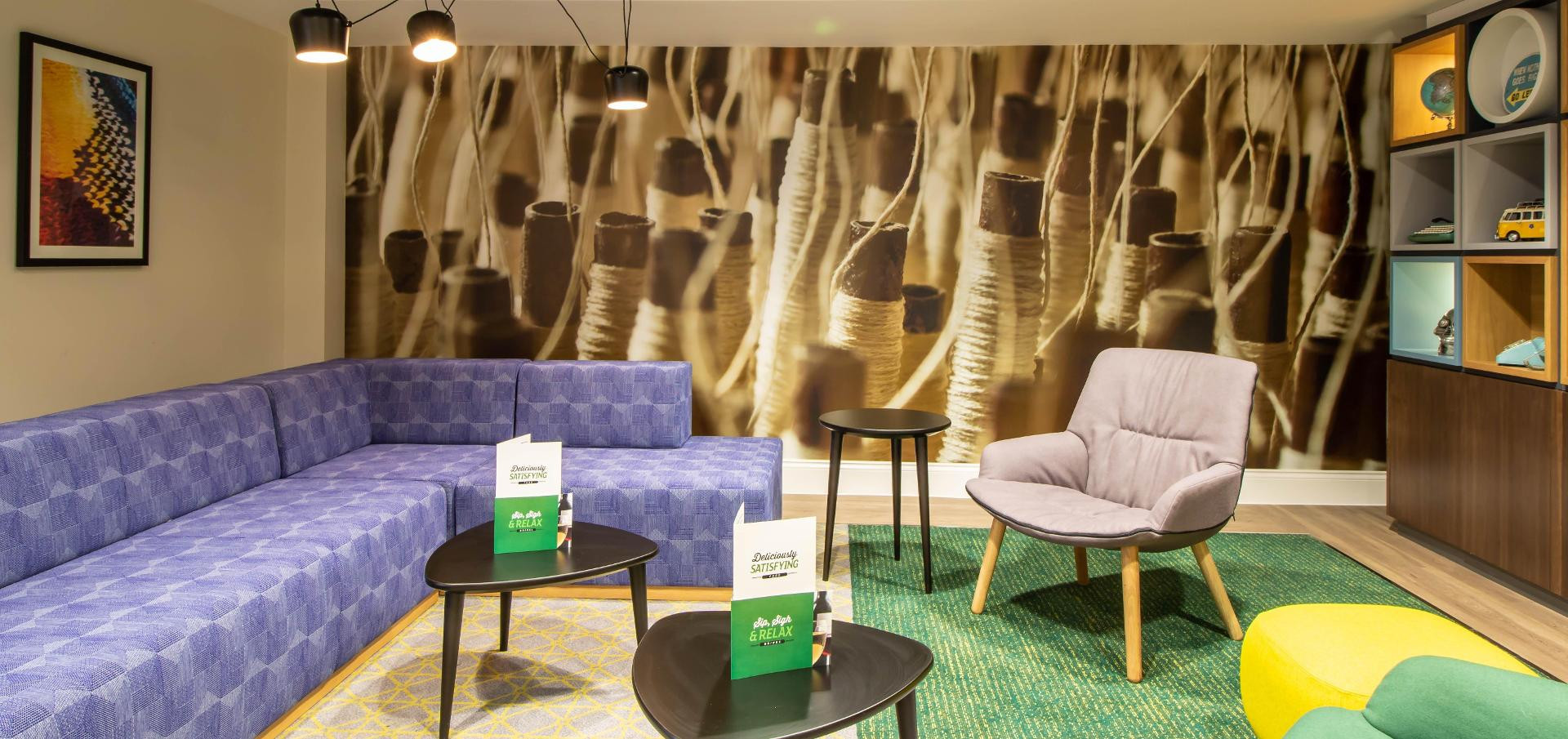Vista Lobby Holiday Inn Leicester - Wigston by IHG