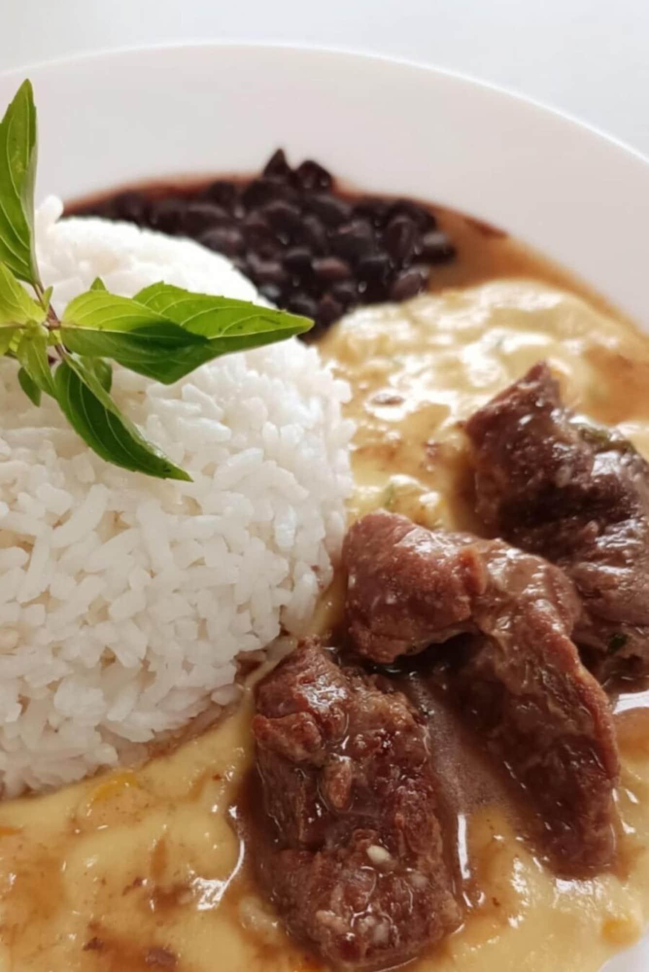 Restaurant Da Orla Pampulha Hostel