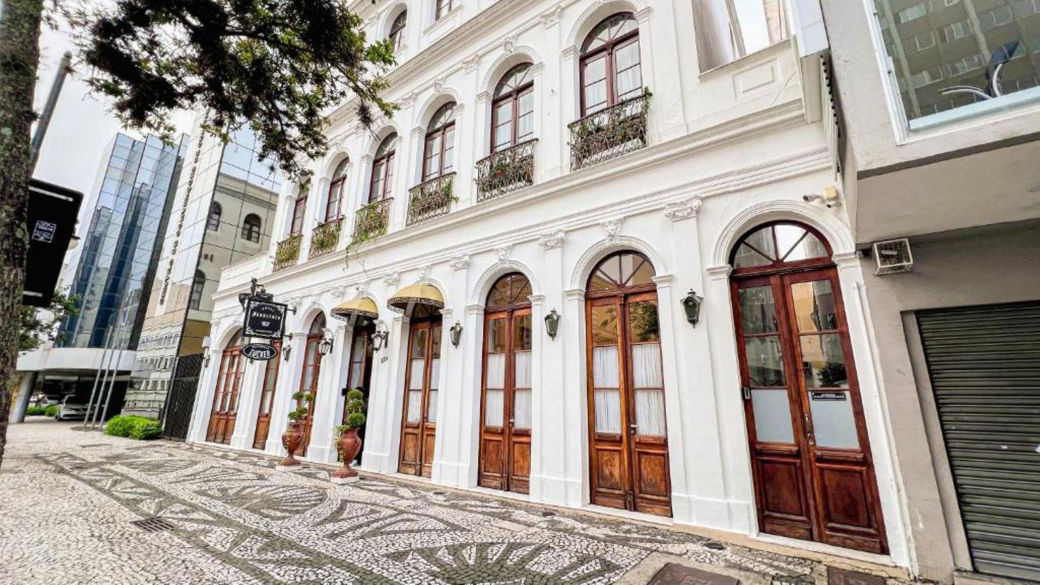 Vista Exterior Johnscher by SJ - San Juan Curitiba