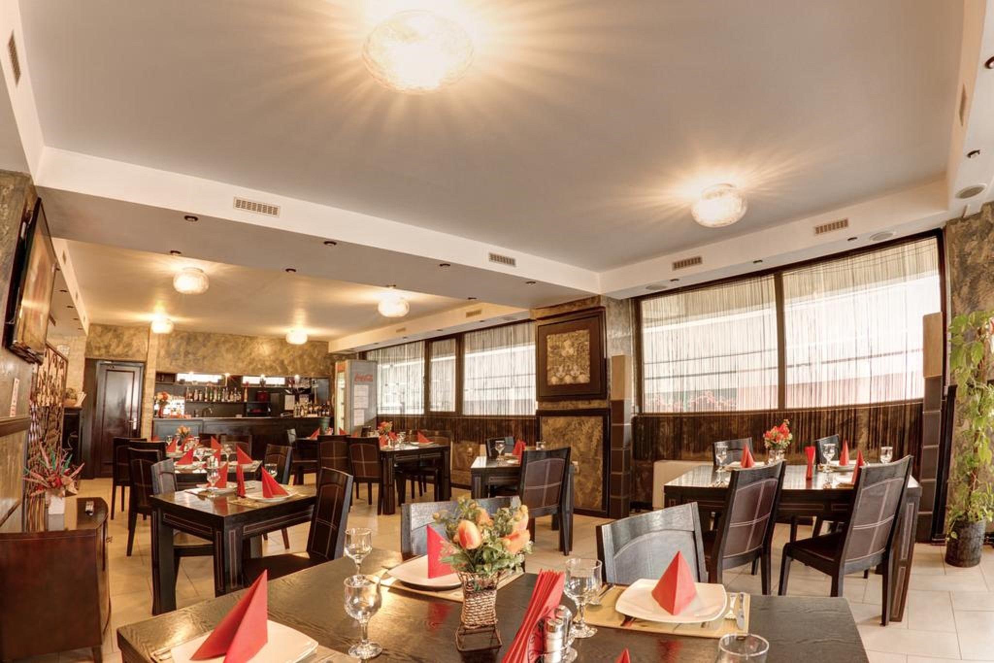 Restaurant Avis Hotel By WS Hotel Group