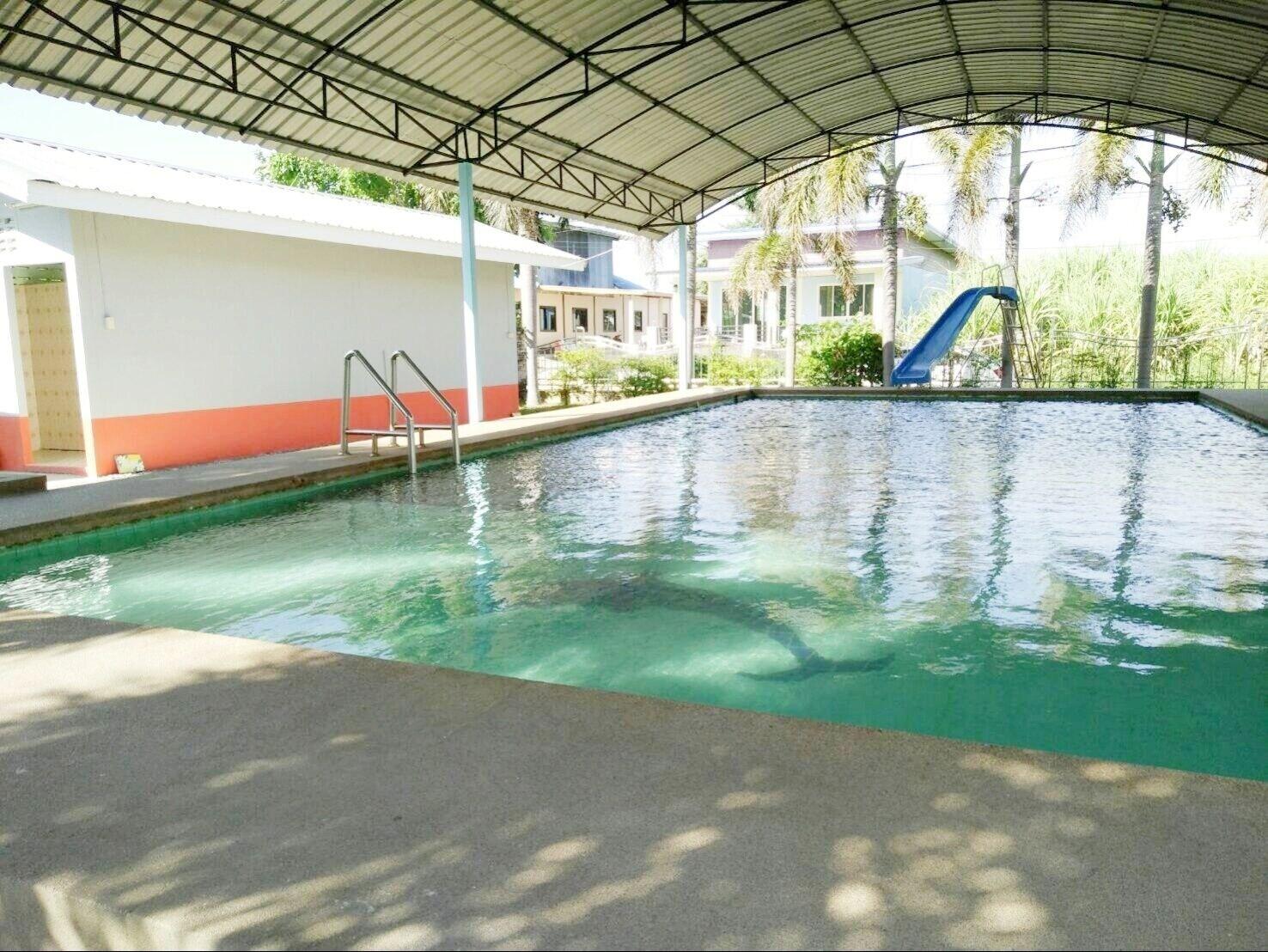 Vista Piscina Raveekan Resort