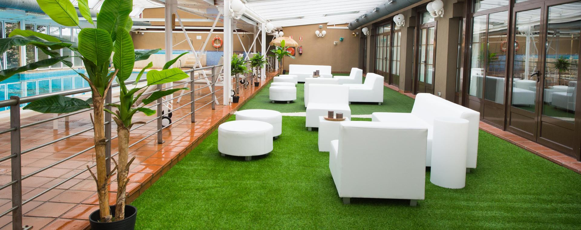 Vista Piscina Hotel Segovia Sierra de Guadarrama