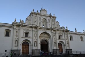Actividad - La Guatemala moderna y colonial