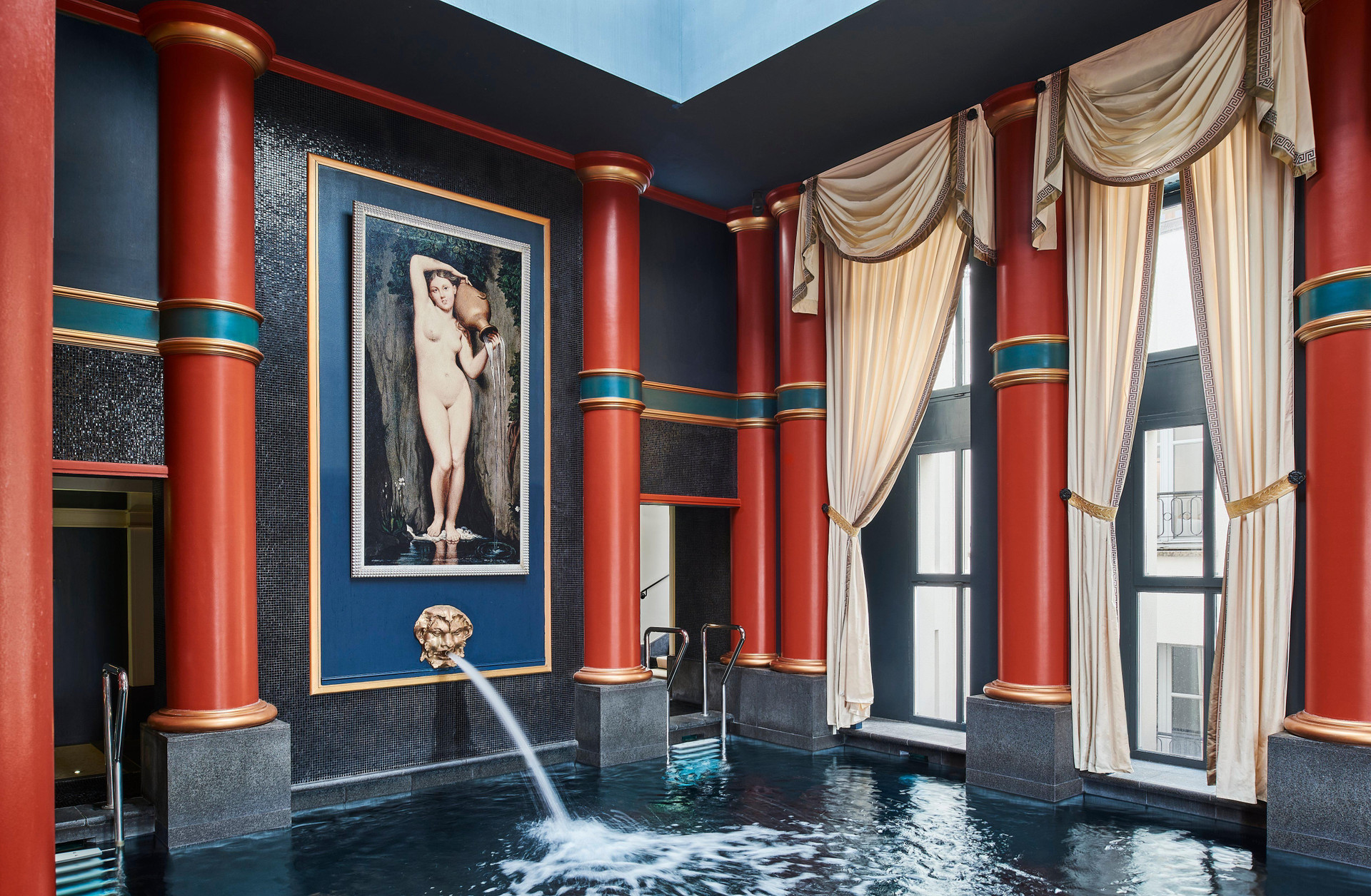 Vista Piscina Intercontinental Bordeaux Le Grand Hotel by IHG