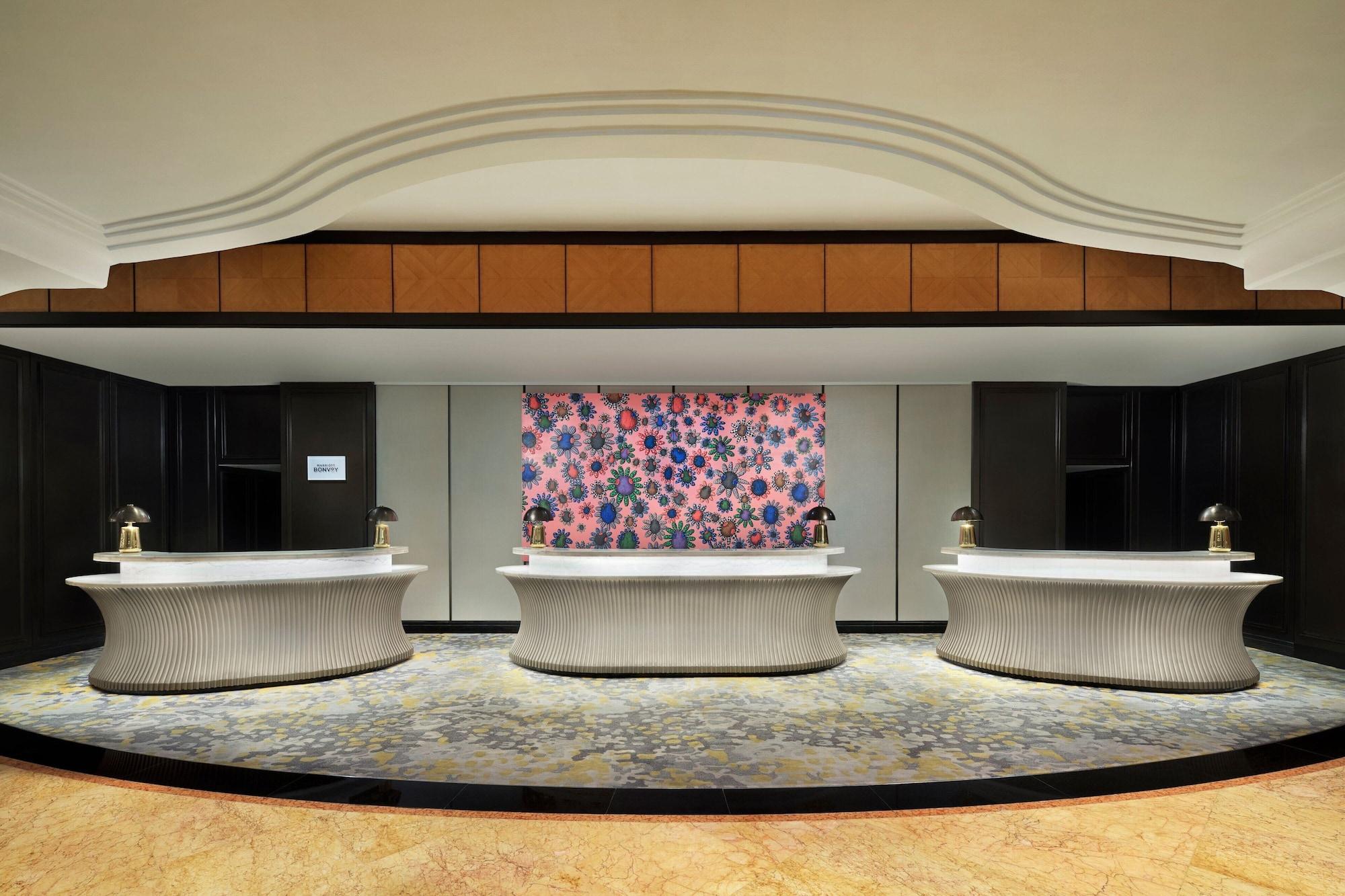 Vista Lobby Sheraton Surabaya Hotel and Towers