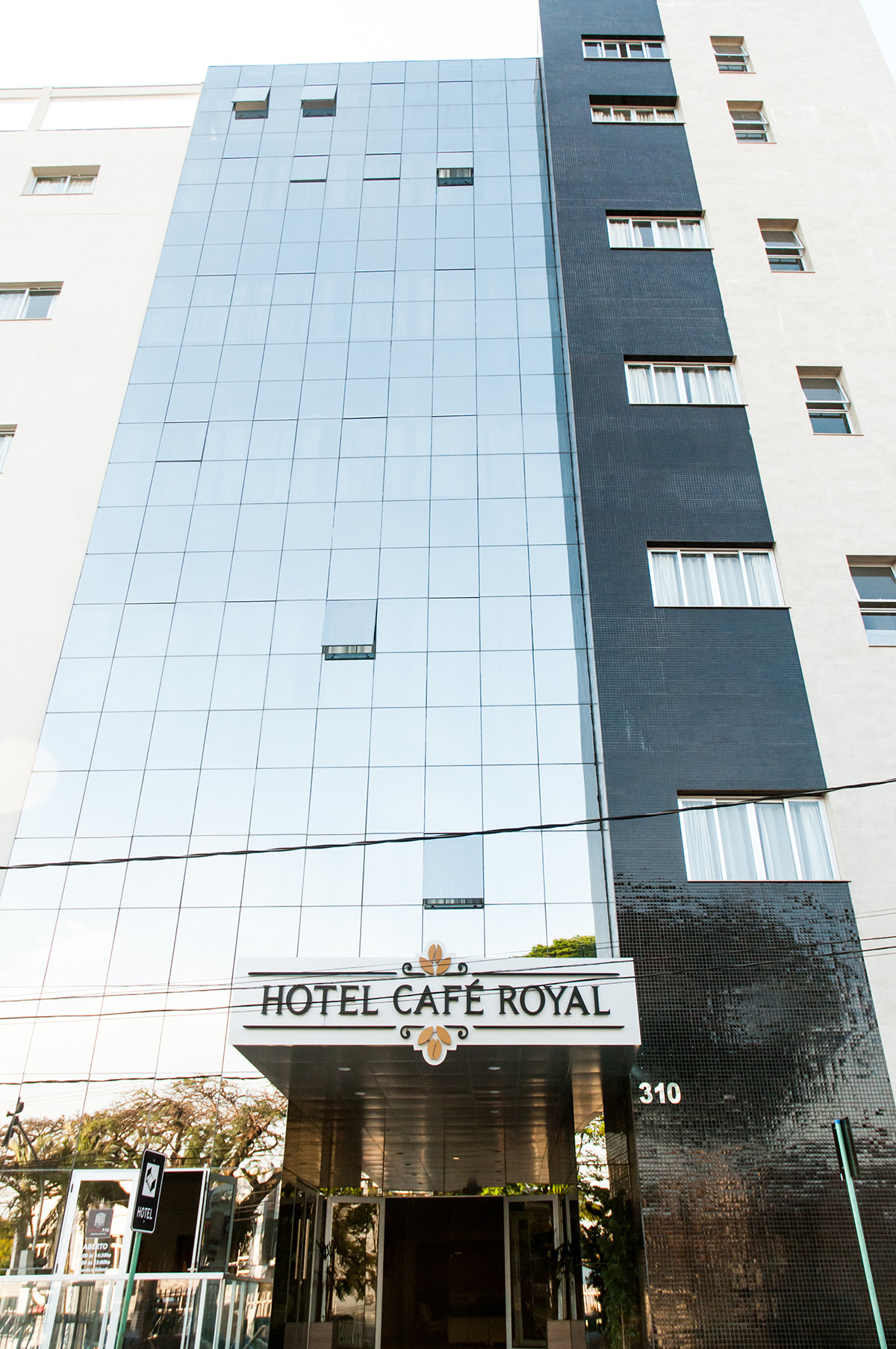 Vista Exterior Hotel Café Royal