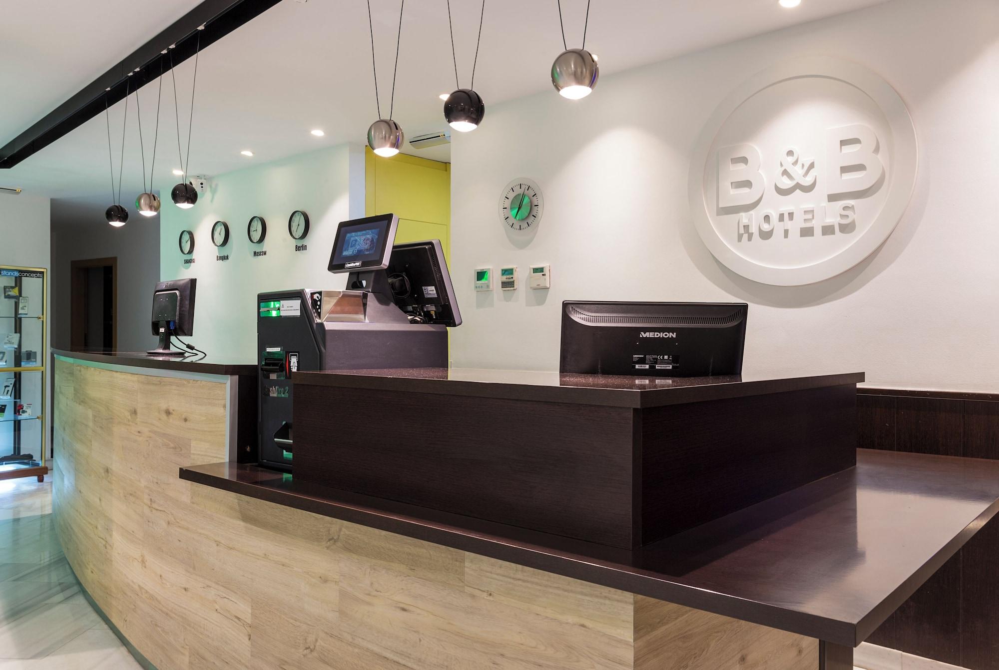 Vista Lobby B&B Hotel Madrid Pinar de las Rozas
