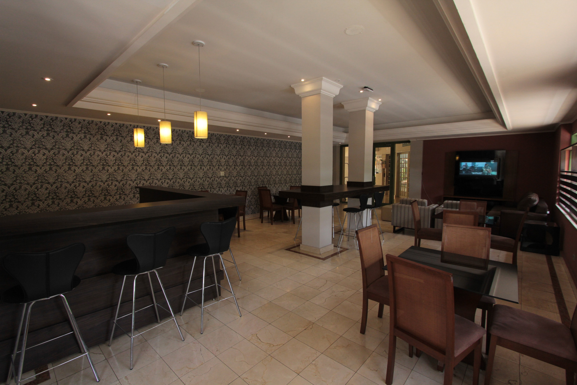 Bar/Salón Hotel Jerubiaçaba