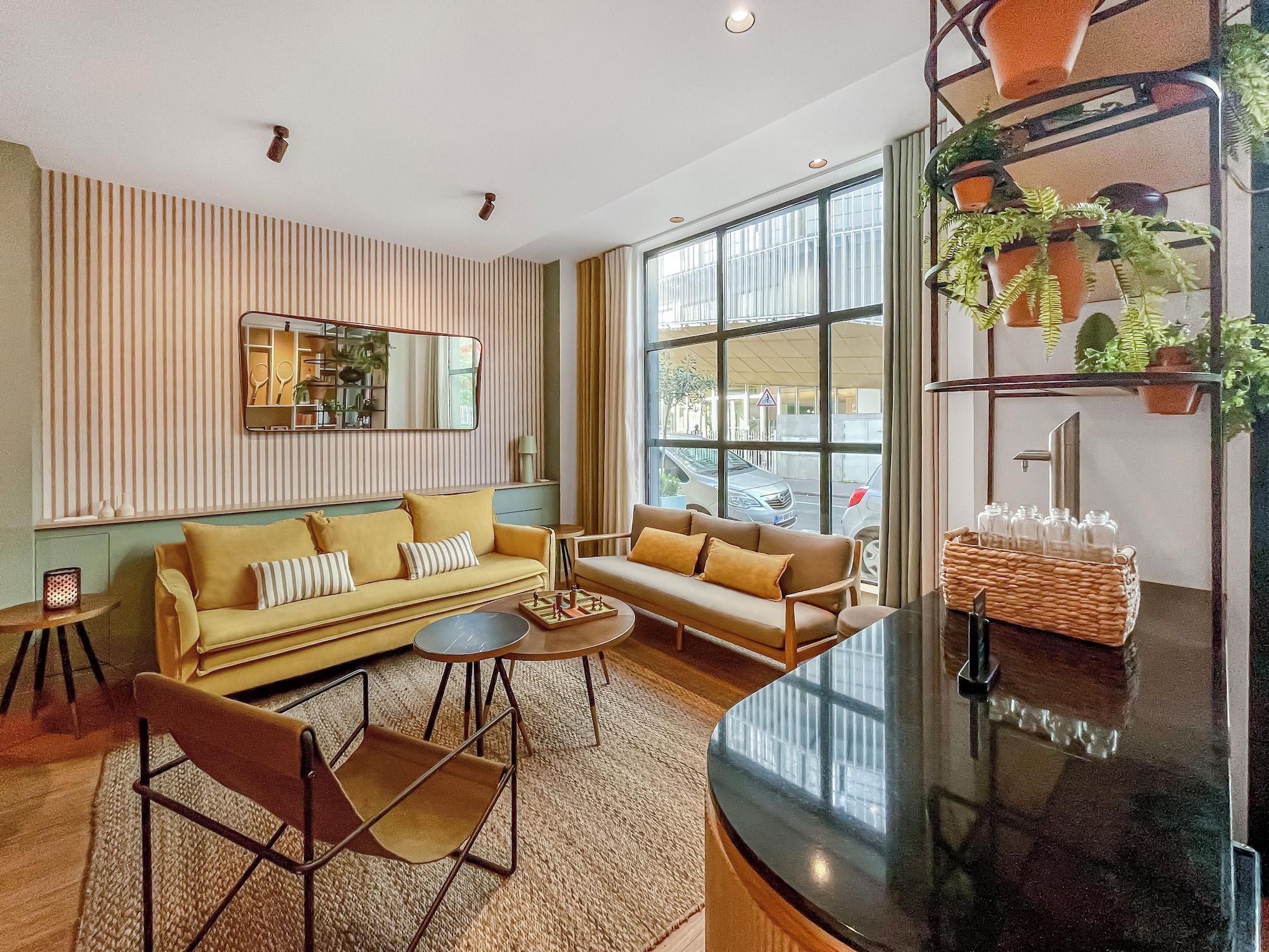 Vista Lobby Parici Hotel Boulogne Billancourt