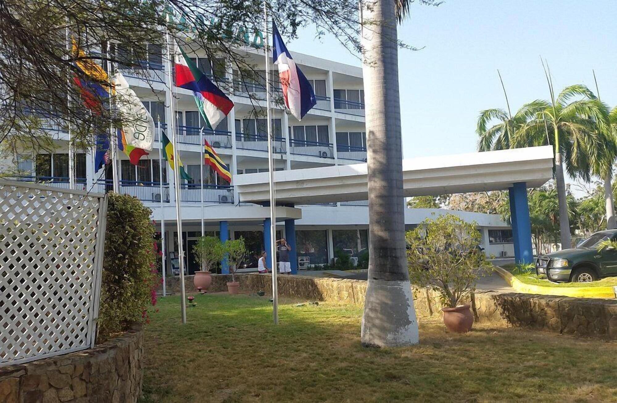 Vista Exterior Hotel Miranda Cumberland